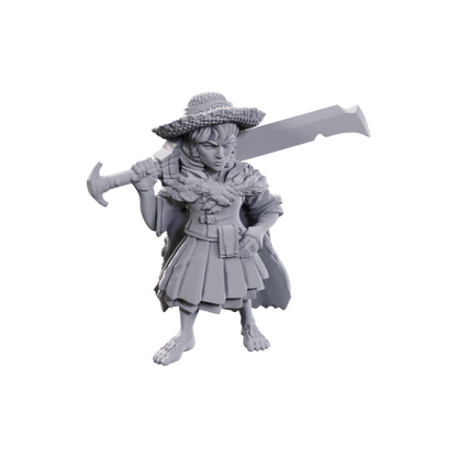 PF Unpainted - Female Halfling Magus Low-Level (90711)